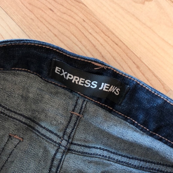 Express Jean Shorts - Picture 3 of 4